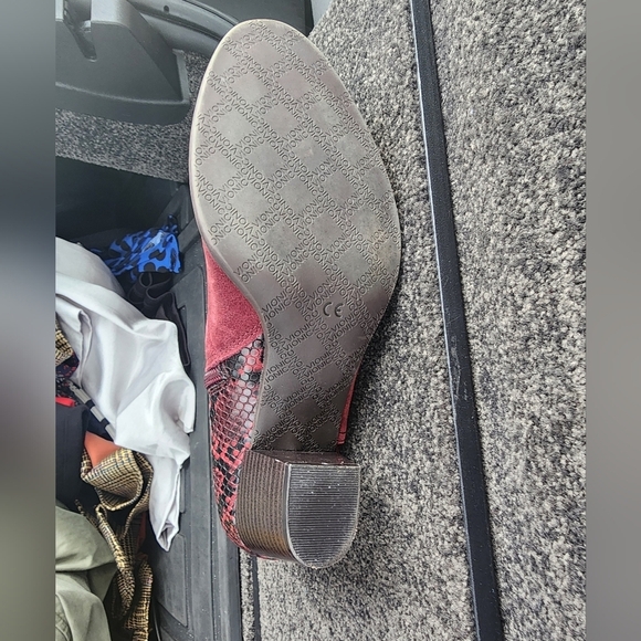 Vionic suede botties PERFECT SHAPE - Picture 6 of 7